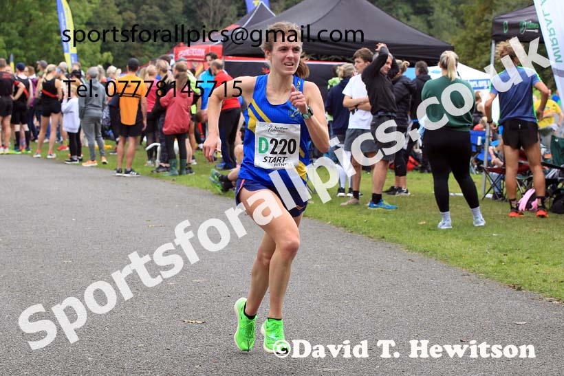 Senior womens Northern 4 Stage Relay, 2023 Northern 6 and 4 Stage Relays and Youngsters, Birkenhead Park, Wirral.  Photo: David T. Hewitson/Sports for All Pics